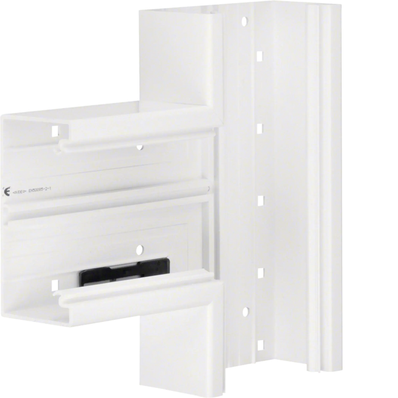 T-Stück aus Grundprofil zu Brüstungskanal BR 70x130mm aus PVC in reinweiß | Hager